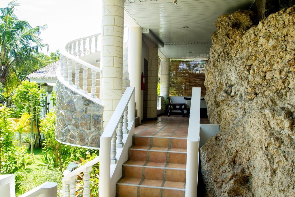 Greenyard Inn Manoc-Manoc Exterior photo