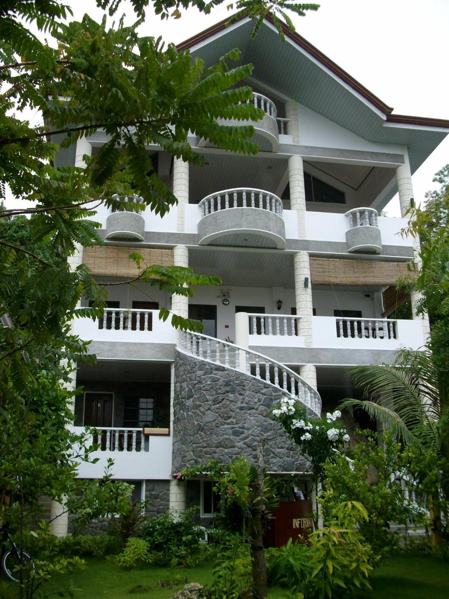 Greenyard Inn Manoc-Manoc Exterior photo